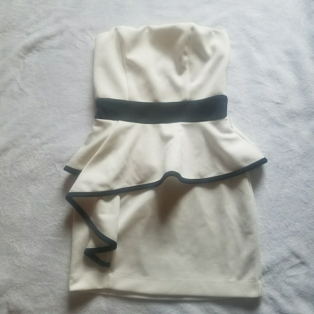 Ivory Strapless Dress, Peplum Style - Picture 1 of 2